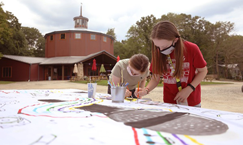 Painting a sign